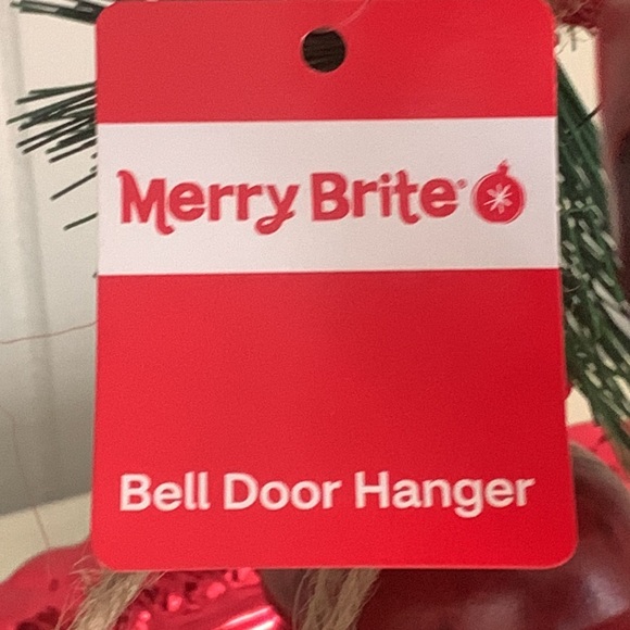 🆕 MERRY BRIGHT Christmas Bells Doorknocker - Picture 3 of 10